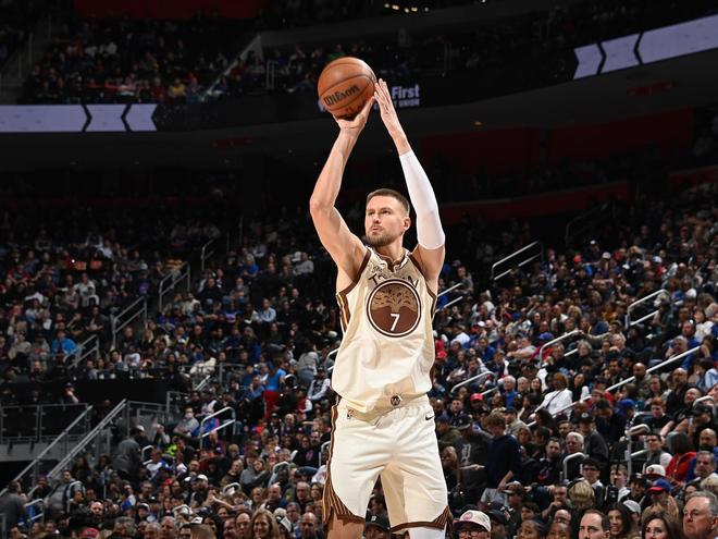 勇士三连胜波神28+8领衔核心阵容强势反弹