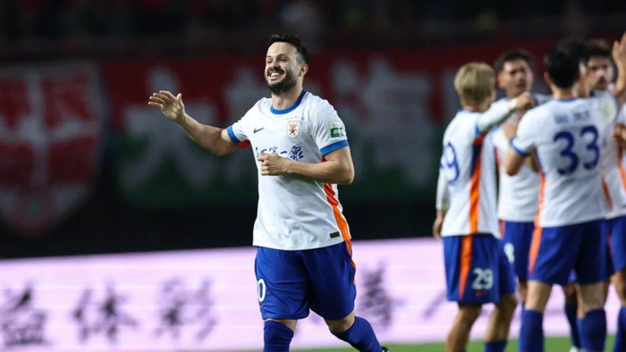 泰山队双U21首发迎战河南队 年轻球员闪耀赛场